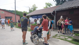 Kép szöveg